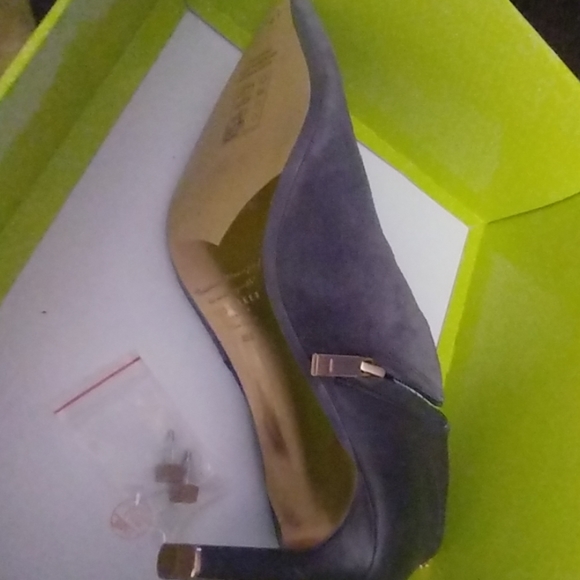 Ted Baker London - Picture 1 of 2